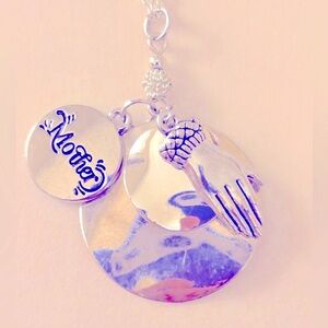 Free 💰w bundle Necklace silvertone charms: “Mother” Disk, hand, disks, heart